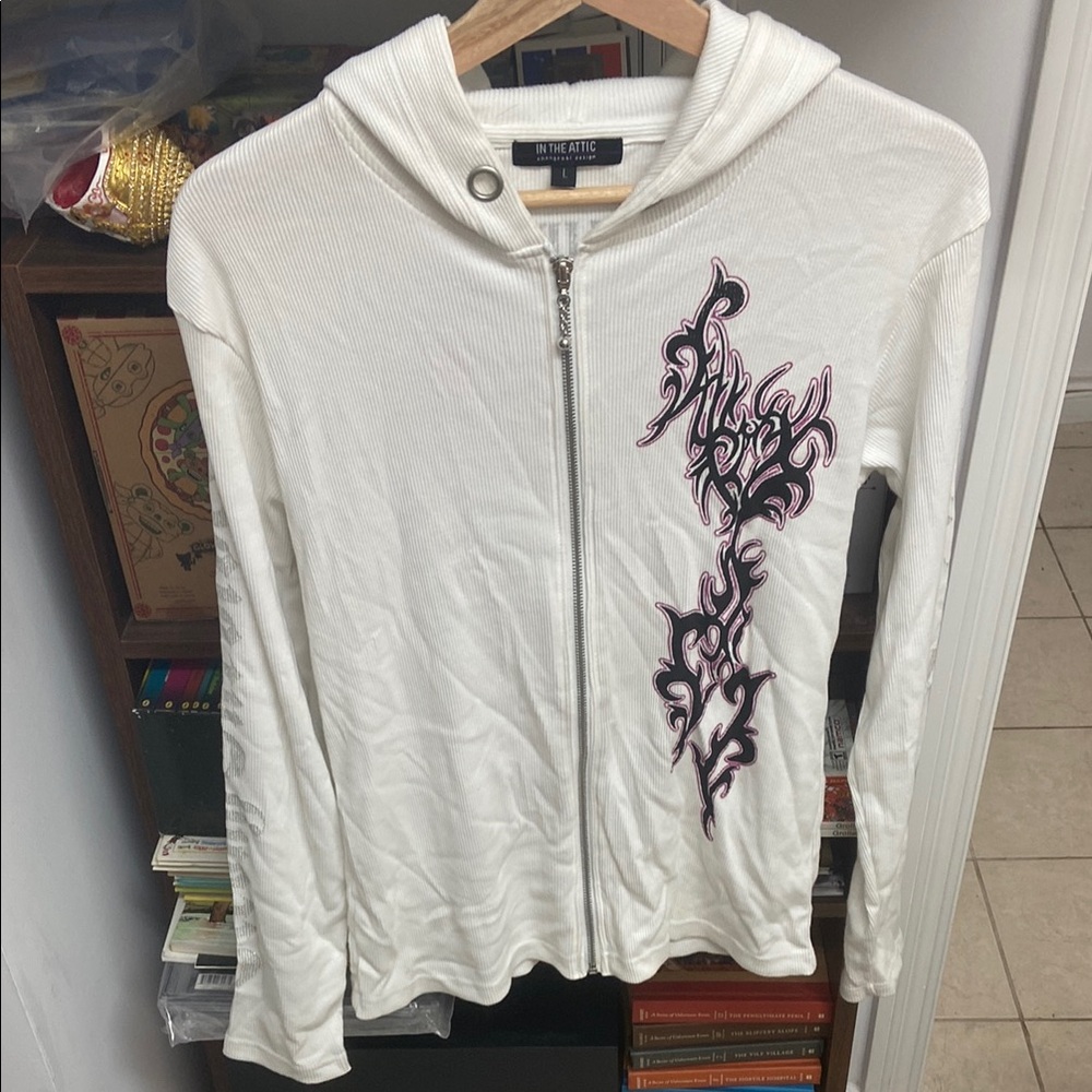 VTG Y2K Japanese Design White Hoodie with Pink Design